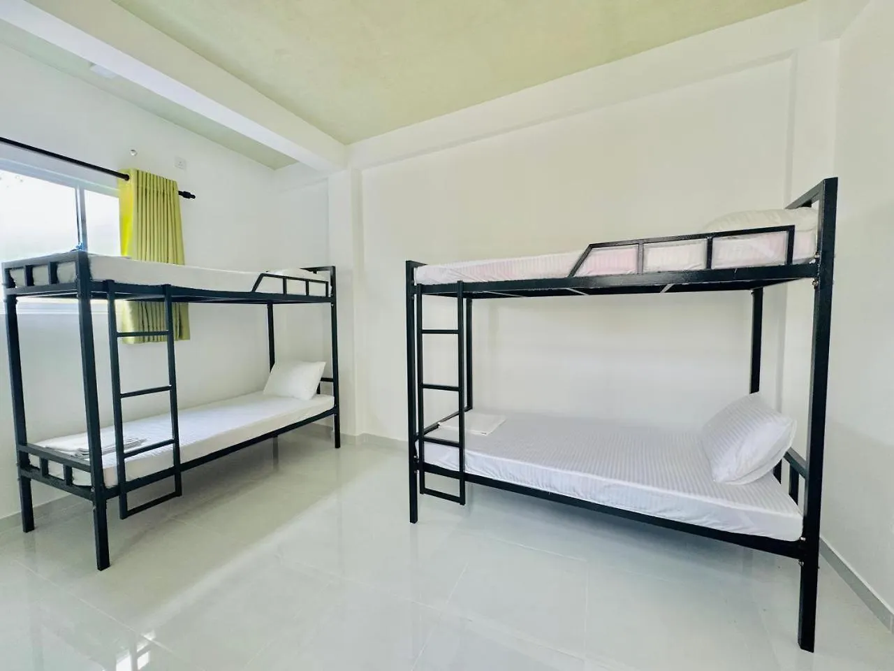 Sea Breeze Guest House Negombo