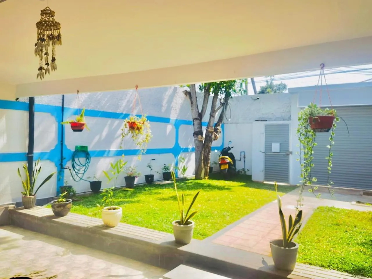 Sea Breeze Guest House Negombo