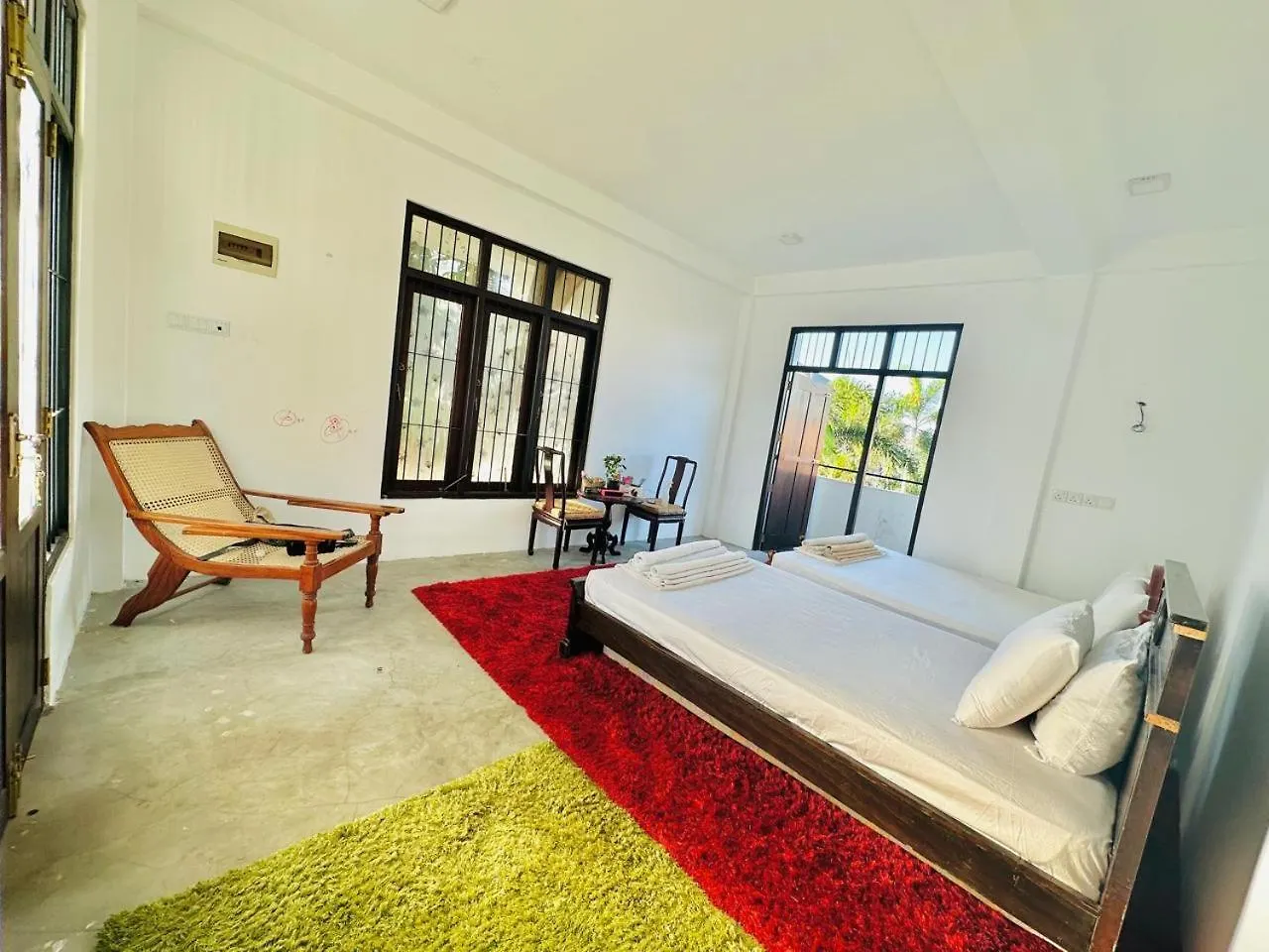 Sea Breeze Guest House Negombo Sri Lanka