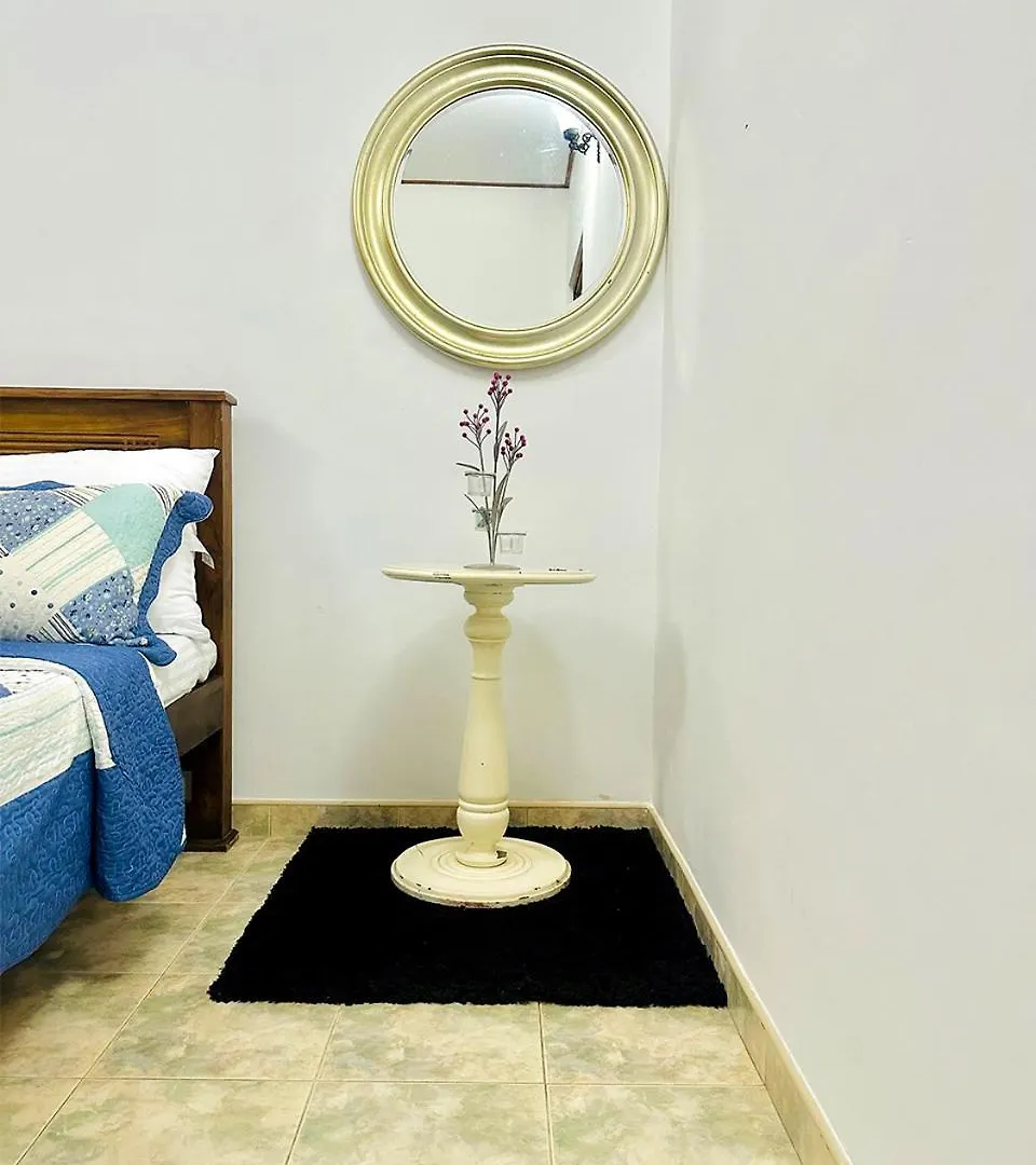 Sea Breeze Guest House Negombo 0*,  Sri Lanka