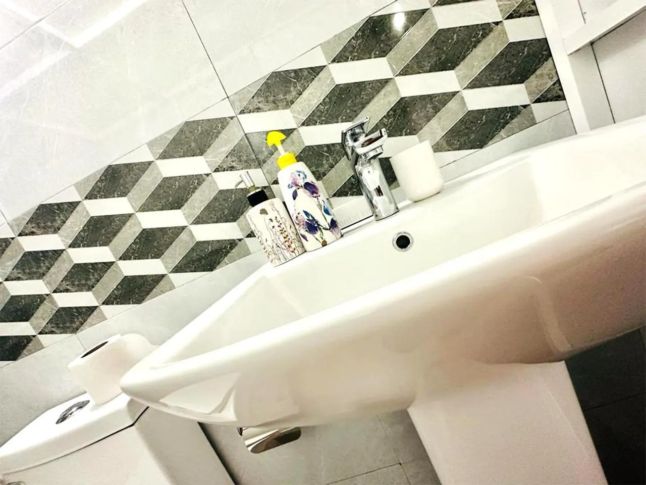 Sea Breeze Guest House Negombo