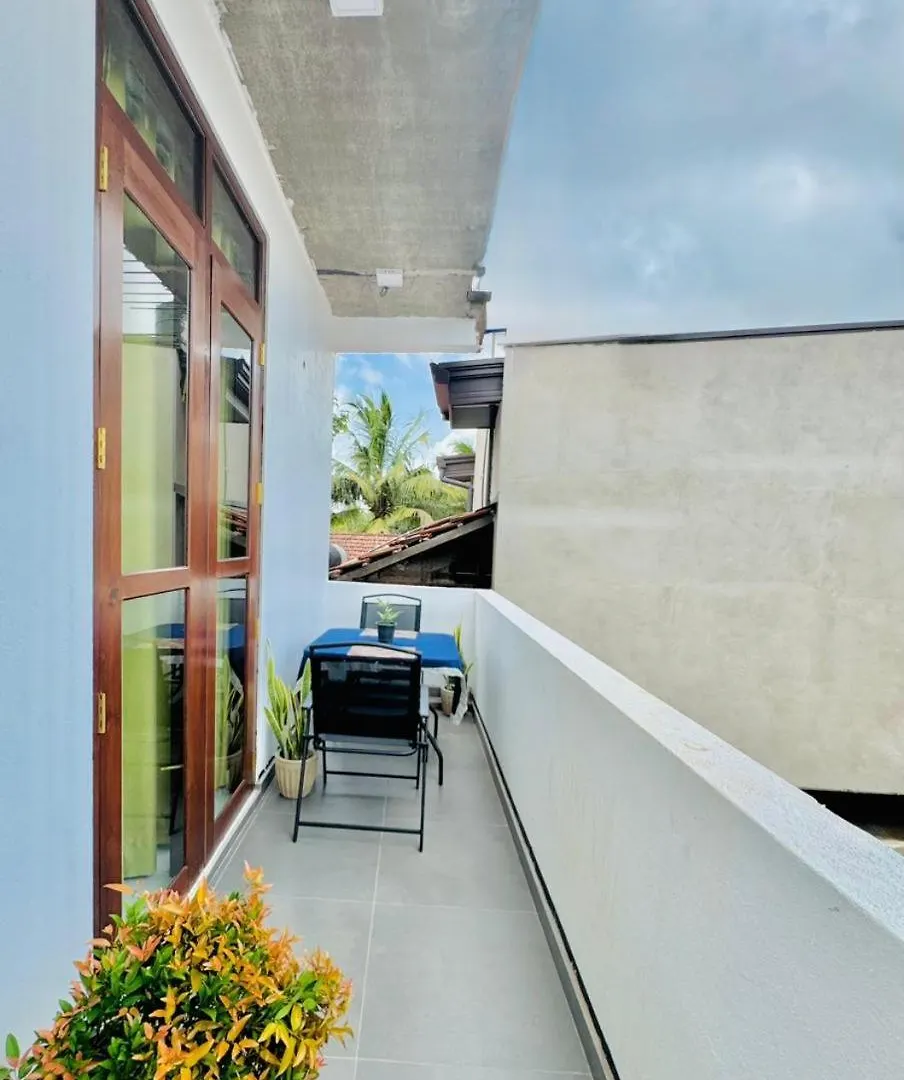 Sea Breeze Guest House Negombo