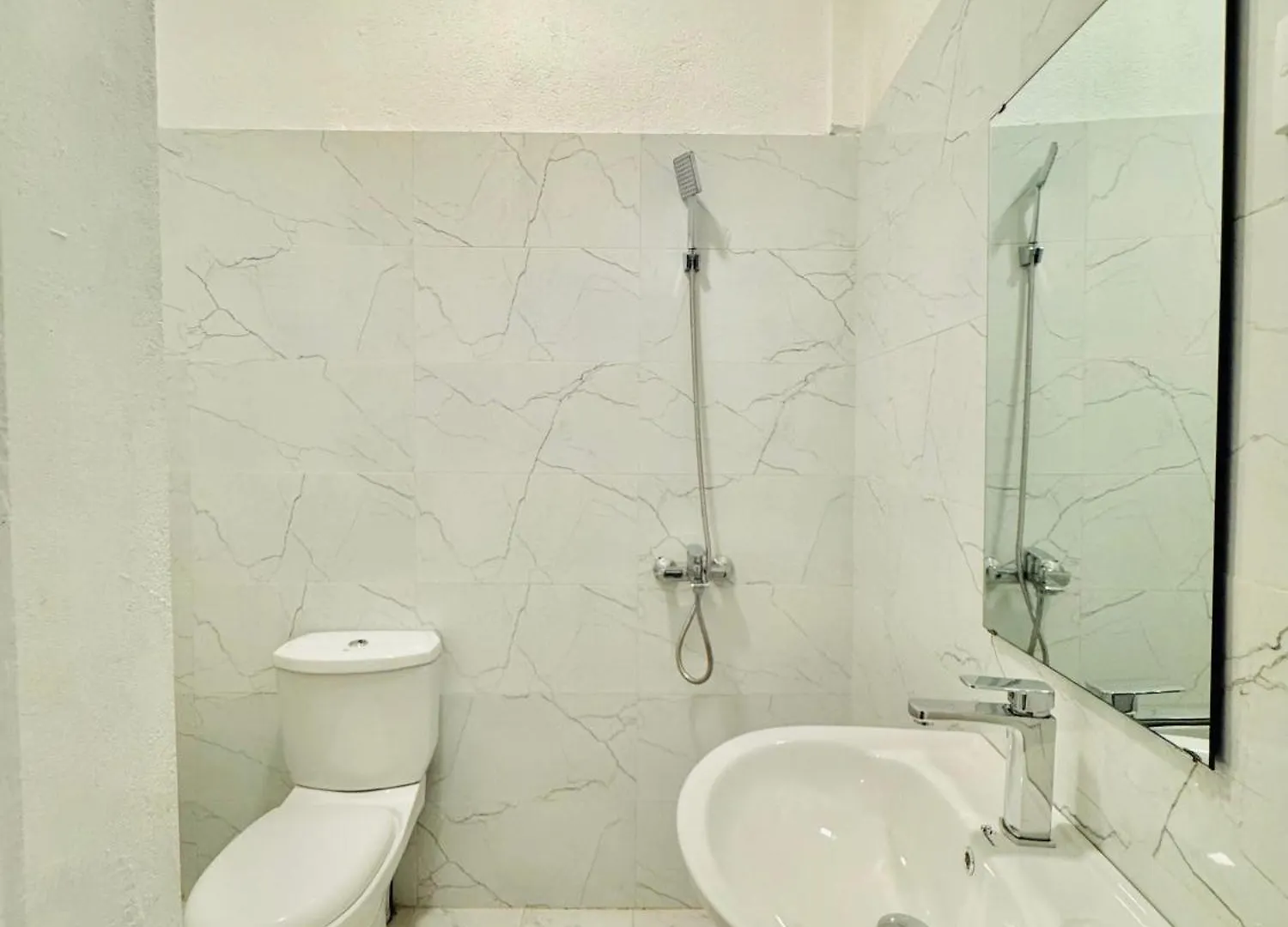 Sea Breeze Guest House Negombo 0*,  Sri Lanka