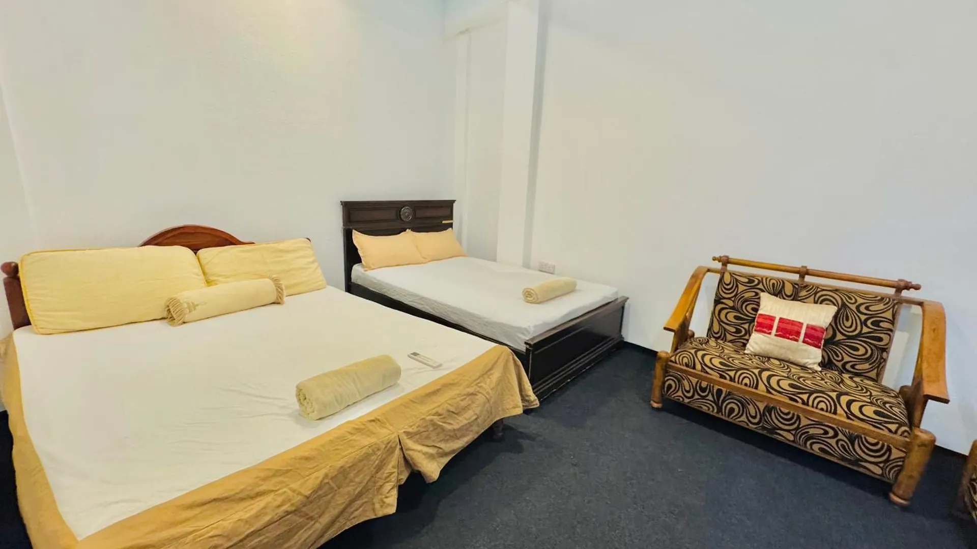 Sea Breeze Guest House Negombo