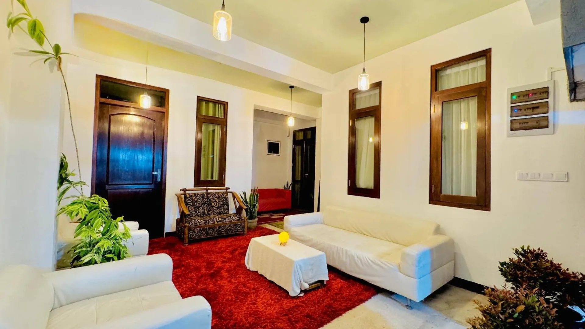 Sea Breeze Guest House Negombo